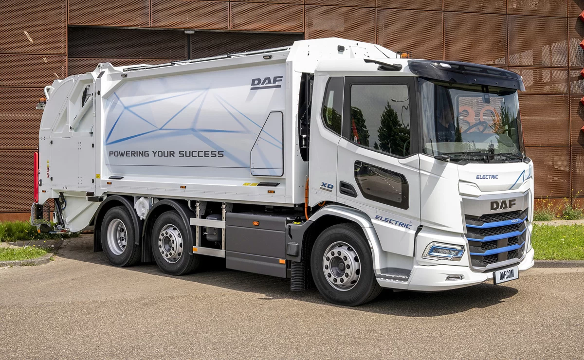 daf-xd-amsterdam-01